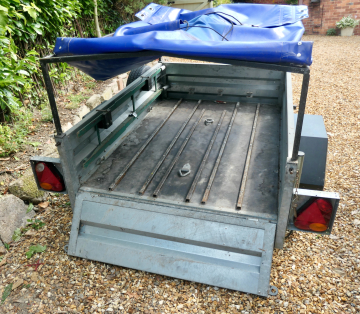 Image for Covered 6'x4' Indespension locomotive/rolling stock braked trailer